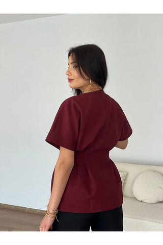 Belden Oturtmalı Kısa Kol Düğmeli Kadın Ceket