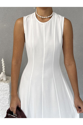 Biyeli Uzun Belden Aşağı Çan İnen Kolsuz Şık Günlük Kadın Elbise