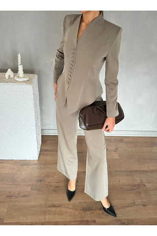 Vatkalı Önü Düğmeli Klasik Kadın Arven Ceket Pantolon Takım