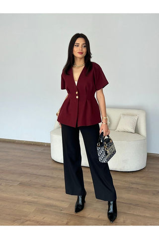 Belden Oturtmalı Kısa Kol Düğmeli Kadın Ceket