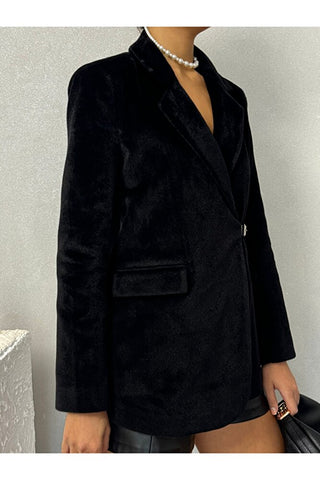 Yandan Kemer Detaylı Astarlı Kısa Kaşe Leya Ceket