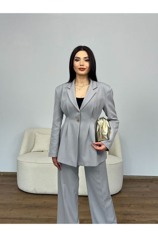 Belden Oturtmalı Uzun Kollu Ceket