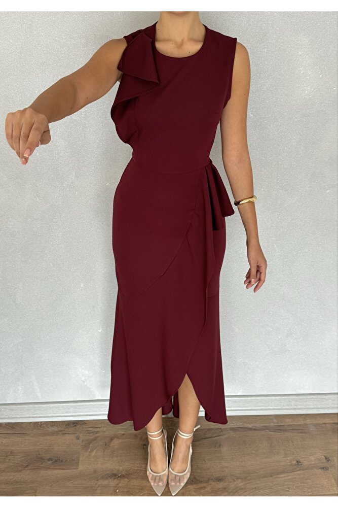 Asimetrik Kesim Eteği Ve Tek Kolu Volanlı Şık Özel Gün Kadın Davet Elbisesi