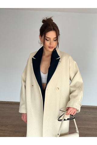 Kolu Pileli Düğmeli Oversize Kaban