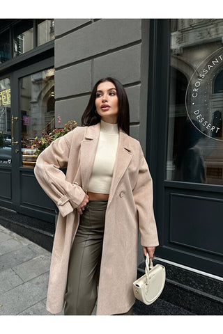 Kolu Pileli Düğmeli Oversize Kaban