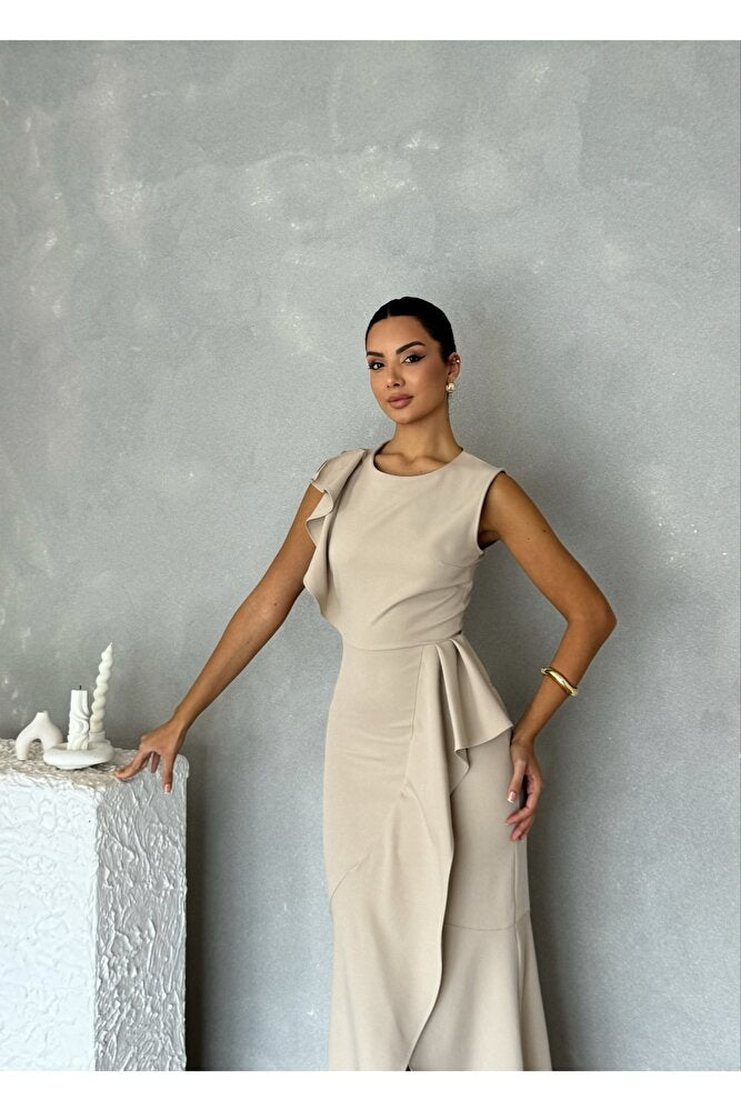 Asimetrik Kesim Eteği Ve Tek Kolu Volanlı Şık Özel Gün Kadın Davet Elbisesi