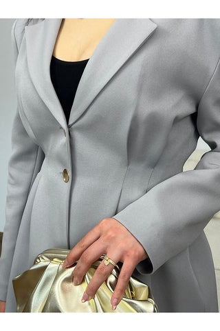 Belden Oturtmalı Uzun Kollu Ceket