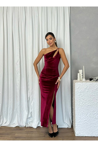 Tek Omuz Yırtmaçlı Kadife Uzun Boy Özel Gün Kadın Scarlet Elbise