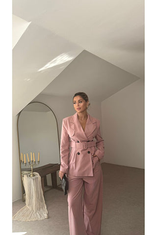 Vatkalı Kemer Detaylı Ceket Pantolon Takım - Pembe - EU2116