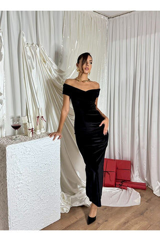 Drape Yakalı Kadife Uzun Boy Arkası Yırtmaçlı Kadın Özel Gün Vinoire Elbise