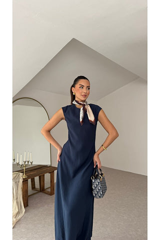 Kolsuz Uzun Elbise-Laciver -EU3167