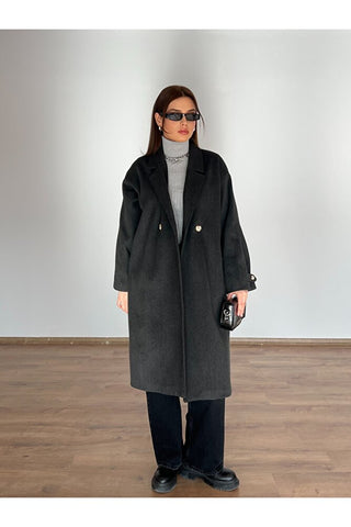 Kolu Pileli Düğmeli Oversize Kaban