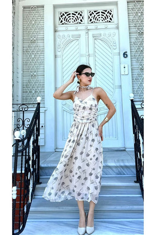 Desenli Boyundan Gül Bağlama Detaylı Askılı Kadın Özel Gün Günlük Elbise