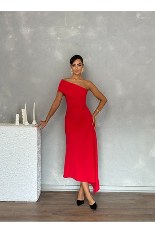 Tek Omuz Eteği Asimetrik Kesim Vücudu Saran Uzun Lunara Gece Elbisesi