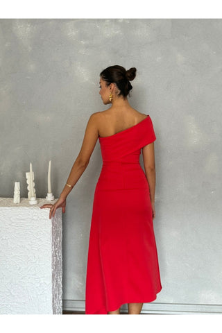 Tek Omuz Eteği Asimetrik Kesim Vücudu Saran Uzun Lunara Gece Elbisesi