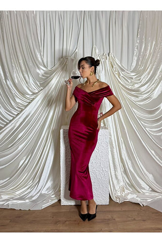 Drape Yakalı Kadife Uzun Boy Arkası Yırtmaçlı Kadın Özel Gün Vinoire Elbise