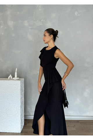 Asimetrik Kesim Eteği Ve Tek Kolu Volanlı Şık Özel Gün Kadın Davet Elbisesi
