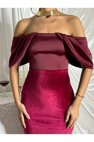 Göğüs Kısmı Saten Eteği Kadife Vücudu Saran Uzun Boy Özel Gün Kadın Nocturna Elbise