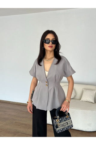 Belden Oturtmalı Kısa Kol Düğmeli Kadın Ceket