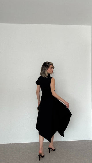 Asimetrik Yaka Midi Elbise-Siyah-EU3169